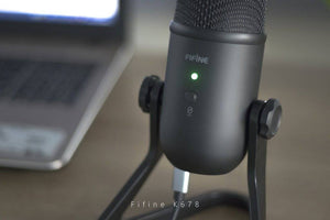 Micrófono de Estudio Gamer FIFINE 678, Monitoreo de baja latencia, Botón Mute para Podcasting